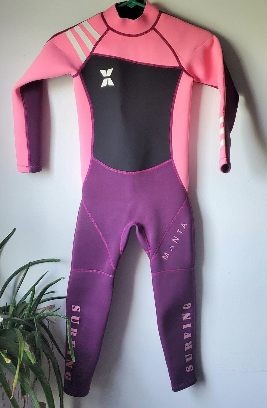 Manta Kids Pink 5 7 mil Wetsuit Size S M Diving Wakeboarding water sports